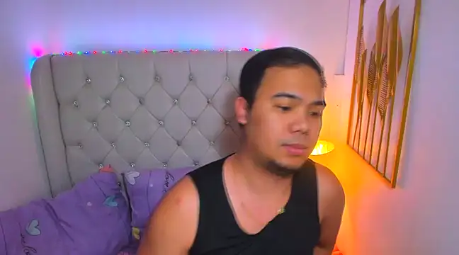 AsianZero online show from February 2025 08:33:02 PM