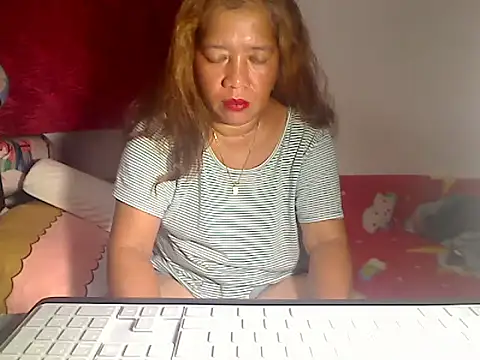 wethornypussy4u online show from February 2026 05:44:02 PM