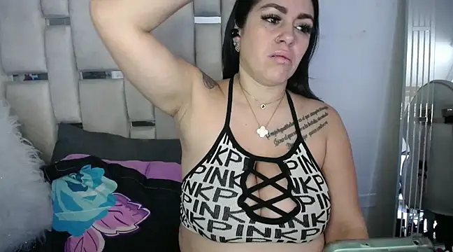 chelaqueen  online show from January 2025 09:36:01 PM