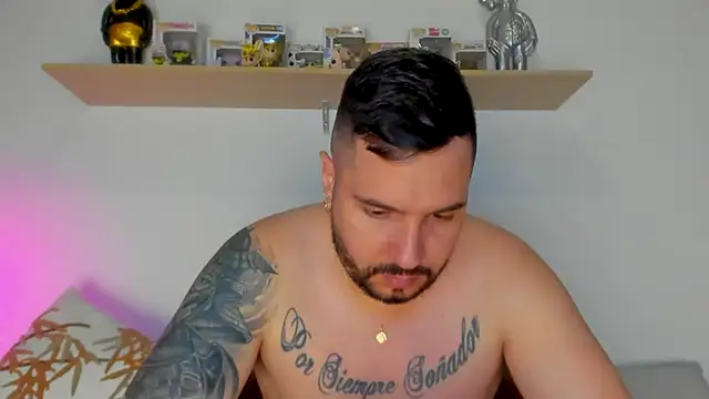 camilo restrepo21 online show from October 2025 11:42:02 PM