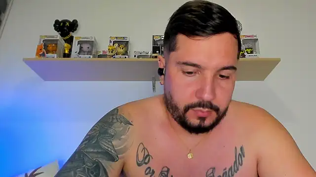 camilo restrepo21 online show from June 2026 02:03:01 AM