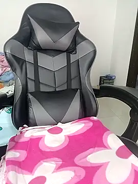 sandylau online show from March 2025 09:13:02 PM