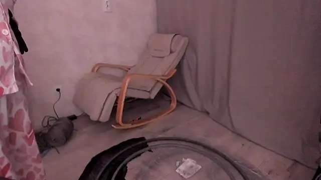 why again me online show from February 2025 06:09:02 PM