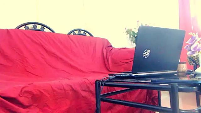 Snapshot of Fun4tipz chatting on November 2025 04:11:02 AM Fun4tipz online show from November 2025 04:11:02 AM