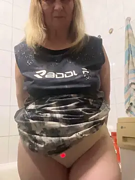 Irina2909xh online show from March 2026 06:23:02 PM