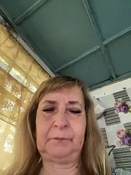 Snapshot of Irina2909@xh chatting on July 2026 09:05:01 AM Irina2909xh online show from July 2026 09:05:01 AM
