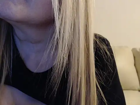 Tathiana online show from February 2026 11:25:02 PM