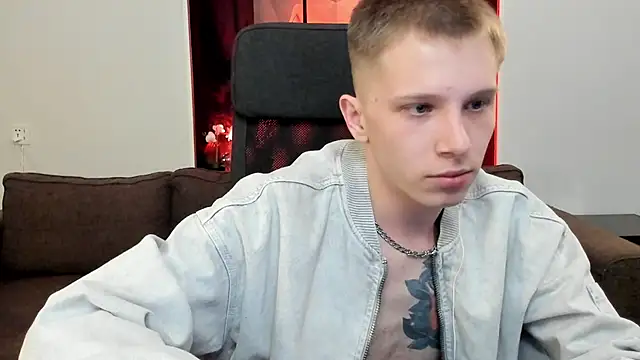 arlekincrop online show from March 2025 01:35:01 AM