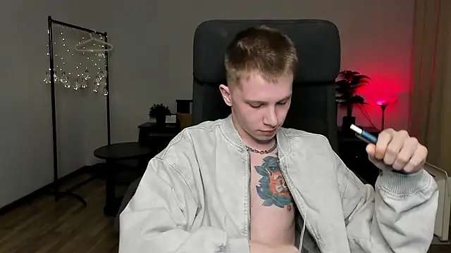 arlekincrop online show from March 2025 10:07:02 PM