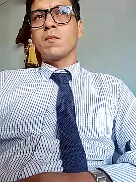 Snapshot of Business_dickkk chatting on January 2025 08:33:01 PM Business dickkk online show from January 2025 08:33:01 PM