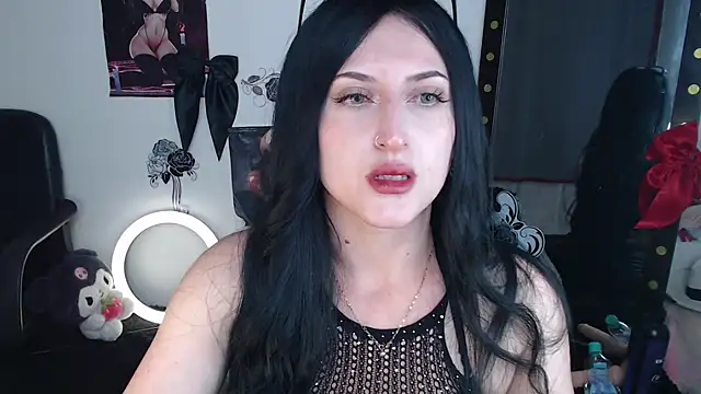 Evelyn Sheeran online show from March 2026 03:35:02 AM