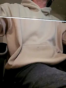 Snapshot of verylargecock chatting on September 2025 11:04:01 PM verylargecock online show from September 2025 11:04:01 PM