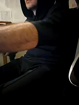 verylargecock online show from February 2026 06:35:02 AM