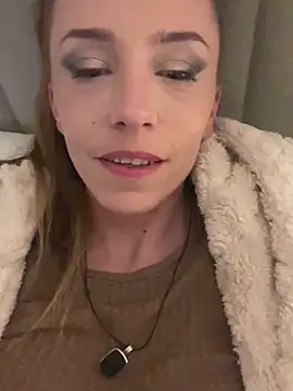 Heidi Harper online show from March 2025 09:27:01 PM