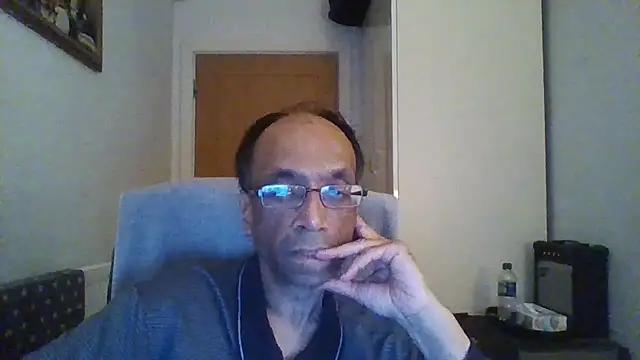 rauncher1 online show from September 2025 11:21:01 PM