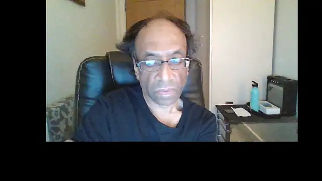 rauncher1 online show from May 2026 11:03:01 PM