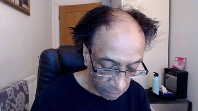 Snapshot of rauncher1 chatting on June 2026 08:06:02 AM rauncher1 online show from June 2026 08:06:02 AM