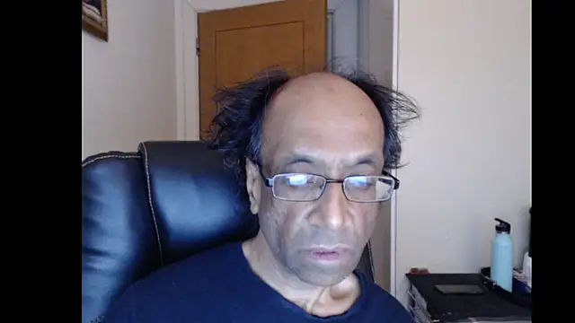 Snapshot of rauncher1 chatting on July 2026 08:19:02 AM rauncher1 online show from July 2026 08:19:02 AM