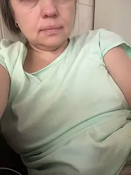 Snapshot of Susanel chatting on February 2025 12:19:01 PM Susanel online show from February 2025 12:19:01 PM