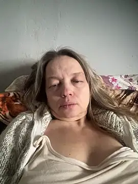 Susanel online show from February 2026 12:15:02 PM