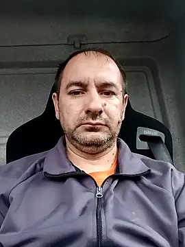 Snapshot of Venelin_ruse chatting on December 2024 12:25:02 PM Venelin ruse online show from December 2024 12:25:02 PM