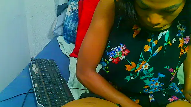 Snapshot of freaky_naughty chatting on November 2025 11:36:02 AM freaky naughty online show from November 2025 11:36:02 AM