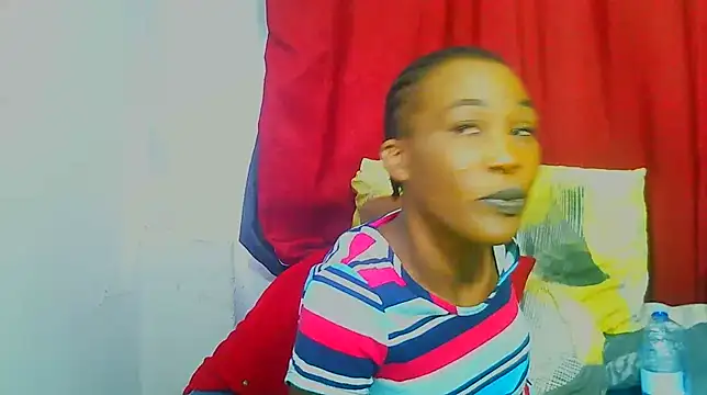 Snapshot of freaky_naughty chatting on December 2025 07:39:02 AM freaky naughty online show from December 2025 07:39:02 AM