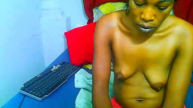 Snapshot of freaky_naughty chatting on January 2026 08:47:01 PM freaky naughty online show from January 2026 08:47:01 PM