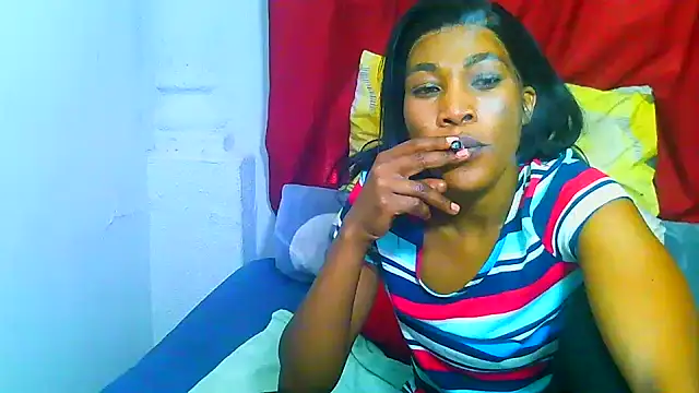 Snapshot of freaky_naughty chatting on January 2026 01:16:02 PM freaky naughty online show from January 2026 01:16:02 PM