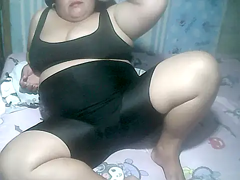 cutechubbyasian online show from November 2025 01:10:01 PM