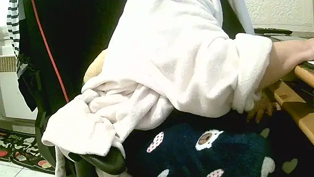 douceur63 online show from March 2026 11:10:01 AM