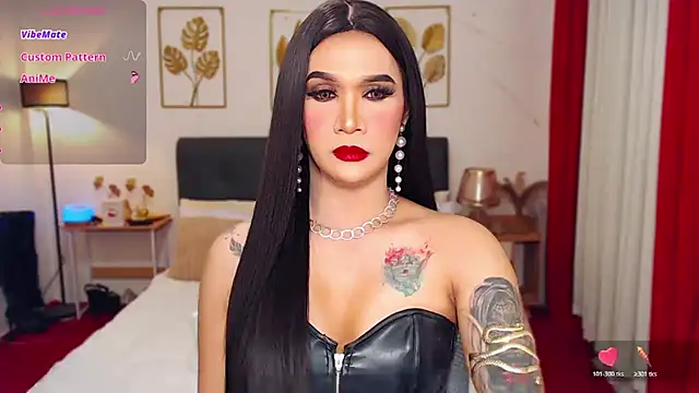 Snapshot of SeductiveLexieX chatting on November 2025 02:06:02 PM SeductiveLexieX online show from November 2025 02:06:02 PM