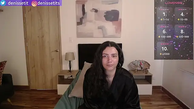 Snapshot of DenisseTits chatting on February 2025 07:52:02 PM DenisseTits online show from February 2025 07:52:02 PM