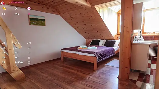 Victoria Romans online show from March 2026 08:51:02 AM