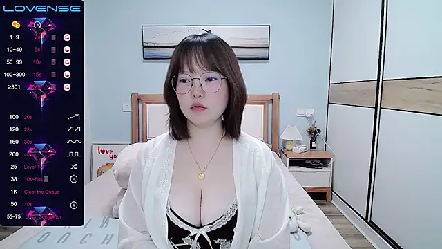 DianaYz online show from March 2025 12:02:02 PM