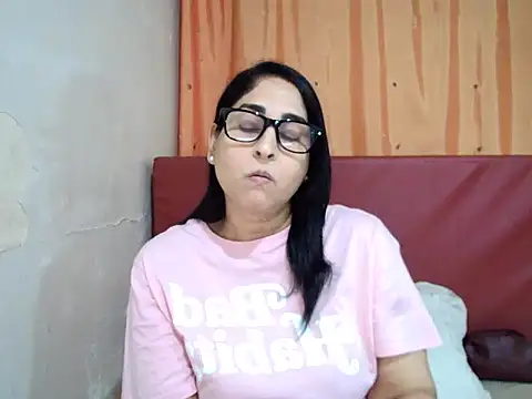 Indiankushy online show from October 2025 04:19:01 PM