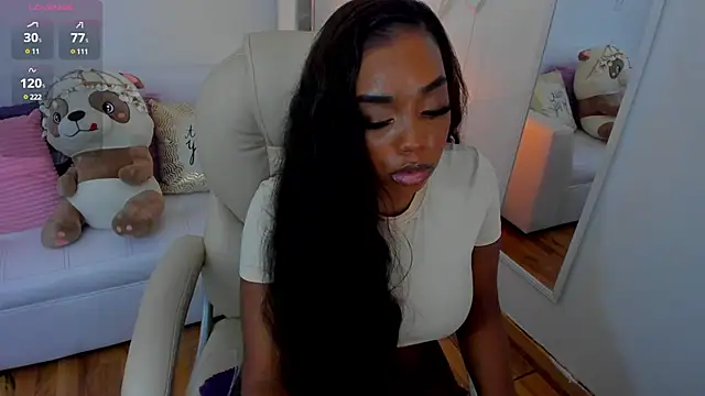 zobe love online show from February 2025 10:04:02 PM