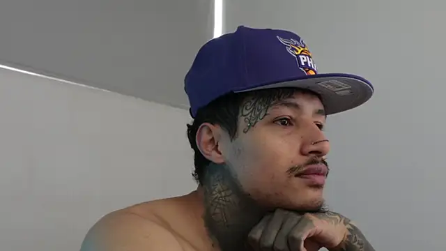 trieone online show from December 2024 01:32:01 PM