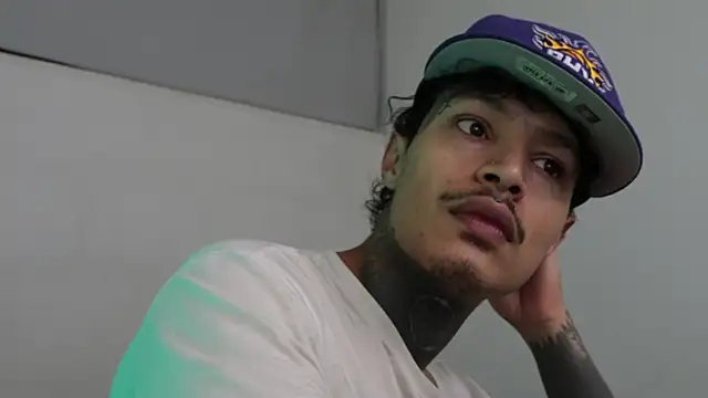 trieone online show from March 2025 05:08:01 AM