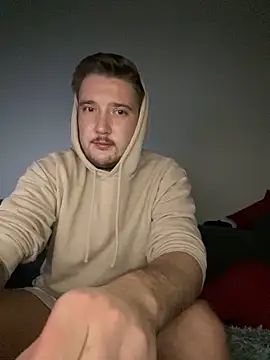 Snapshot of TwopartCuisine chatting on December 2024 06:41:02 AM TwopartCuisine online show from December 2024 06:41:02 AM