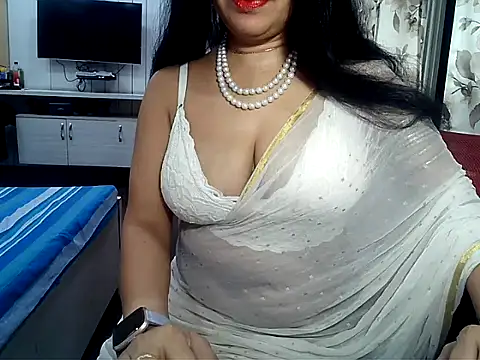 yourradhika online show from December 2024 06:05:02 PM