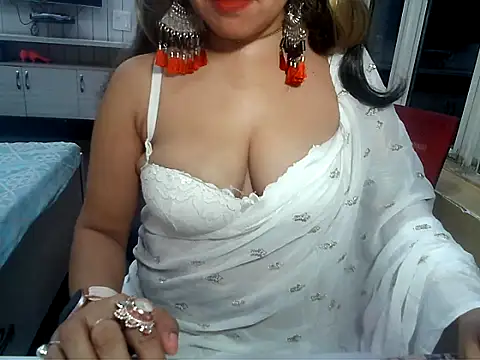 yourradhika online show from March 2025 08:51:01 PM