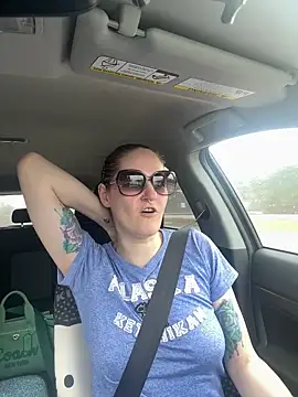 lolabunny9 online show from February 2026 04:51:02 PM