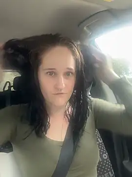 lolabunny9 online show from March 2026 05:52:01 PM