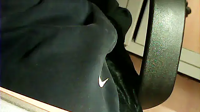 Snapshot of kalinixta chatting on September 2025 05:45:01 PM kalinixta online show from September 2025 05:45:01 PM