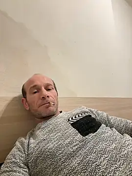 Orazi8 online show from February 2026 08:49:01 PM