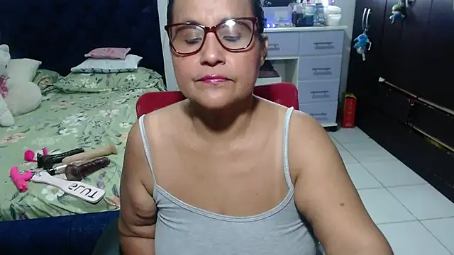 pervert mommy  online show from February 2026 11:50:02 AM