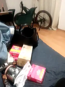 AquaMenn online show from November 2025 05:16:01 PM