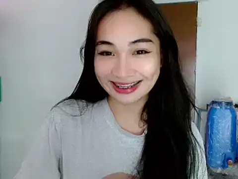 SweetLilly 18 online show from January 2025 12:29:01 PM