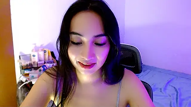 SweetLilly 18 online show from November 2025 03:06:01 AM